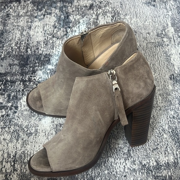 Rag and Bone suede booties - Picture 4 of 4